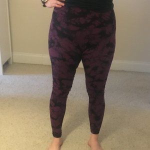 Black and Purple Lululemon Leggings